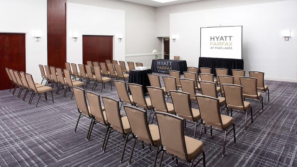 Hilton Fairfax, Va Hotel Екстериор снимка